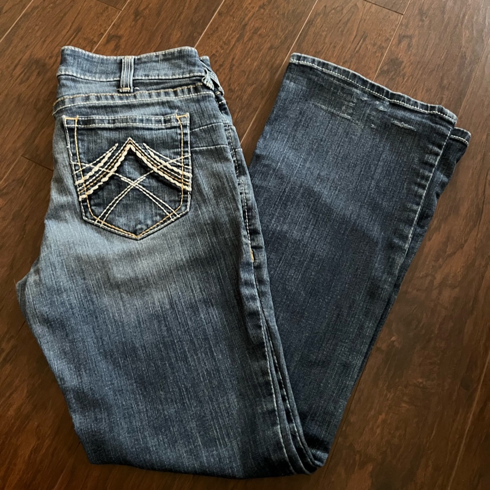 Ariat R.E.A.L boot cut jeans mid rise